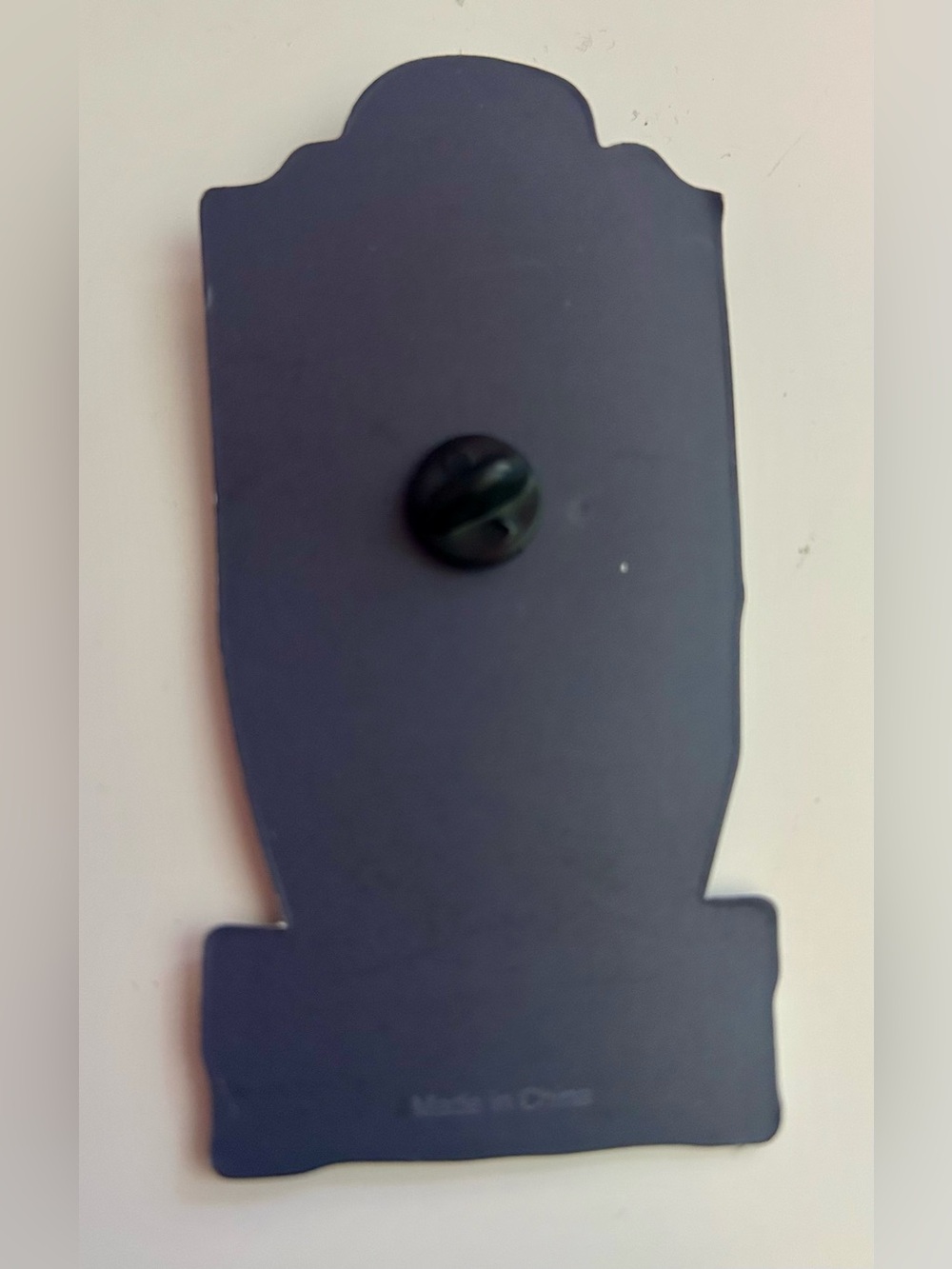 Tim Burton’s Corpse Bride 20th Anniversary Enamel Pin Tombstone Design New - Picture 2 of 2